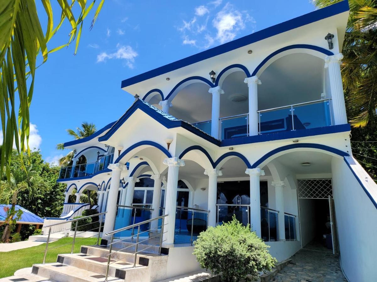 Casaenjoysamana Hotel Los Naranjos Exterior photo
